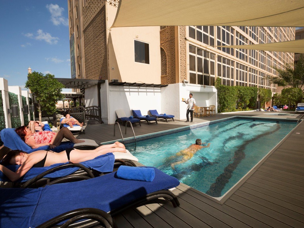 游泳池 阿拉伯庭院水疗酒店 酒店和水療中心 迪拜酋长国